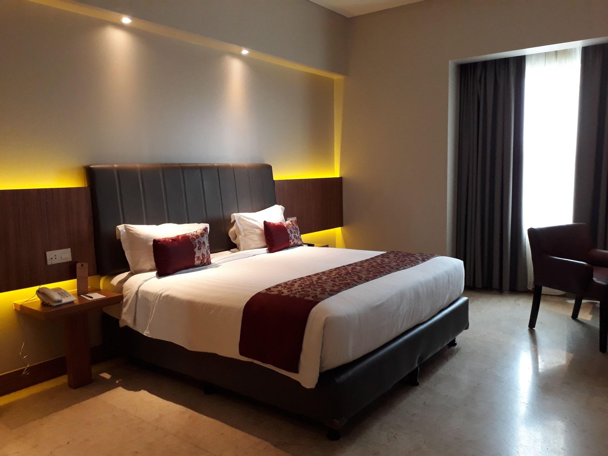 Demelia Hotel Makasar Exteriér fotografie