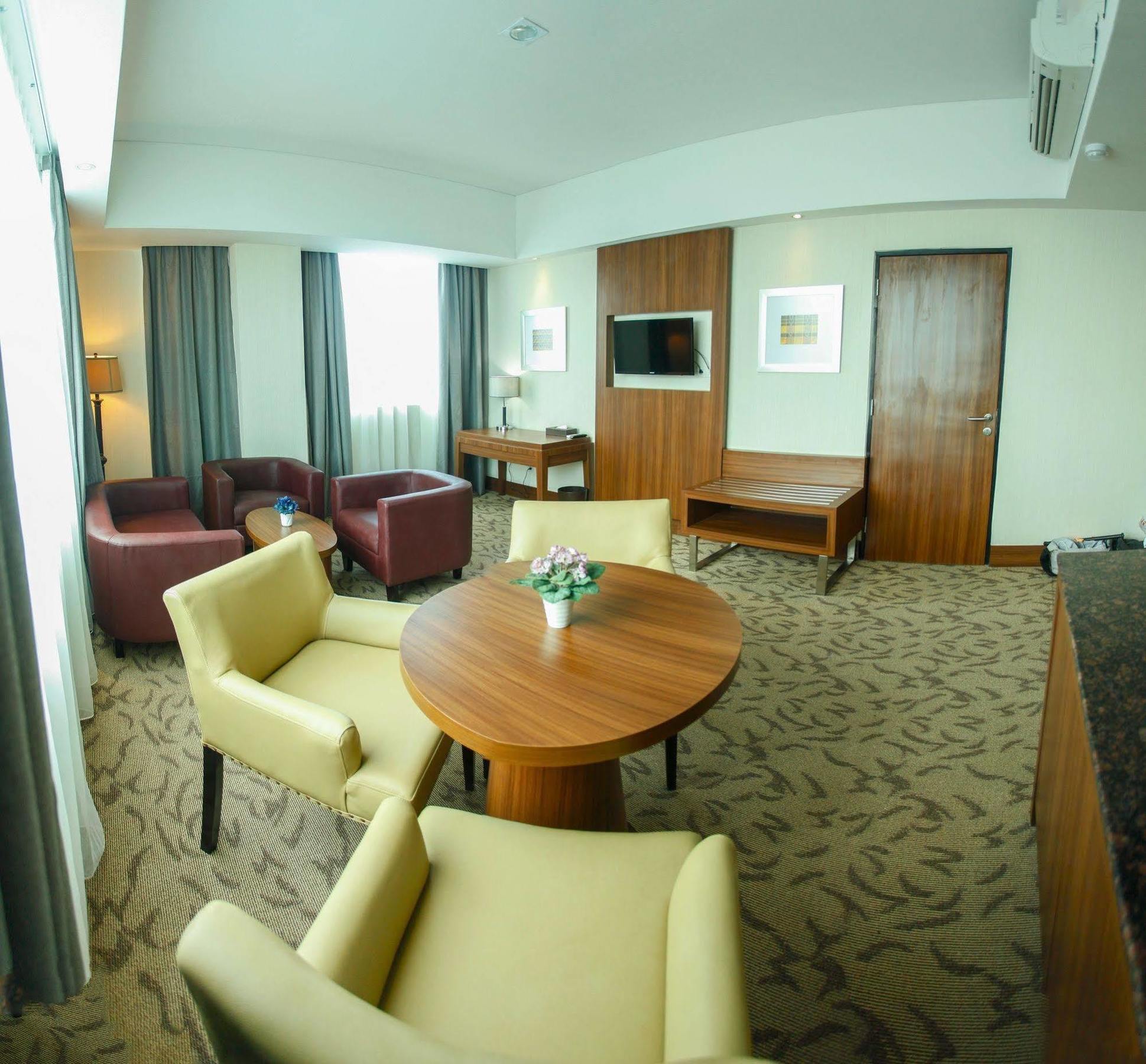 Demelia Hotel Makasar Exteriér fotografie