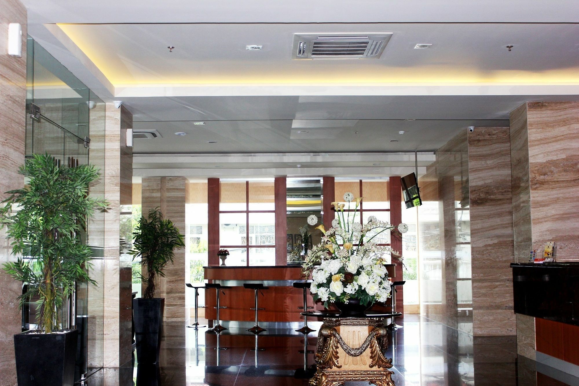Demelia Hotel Makasar Exteriér fotografie